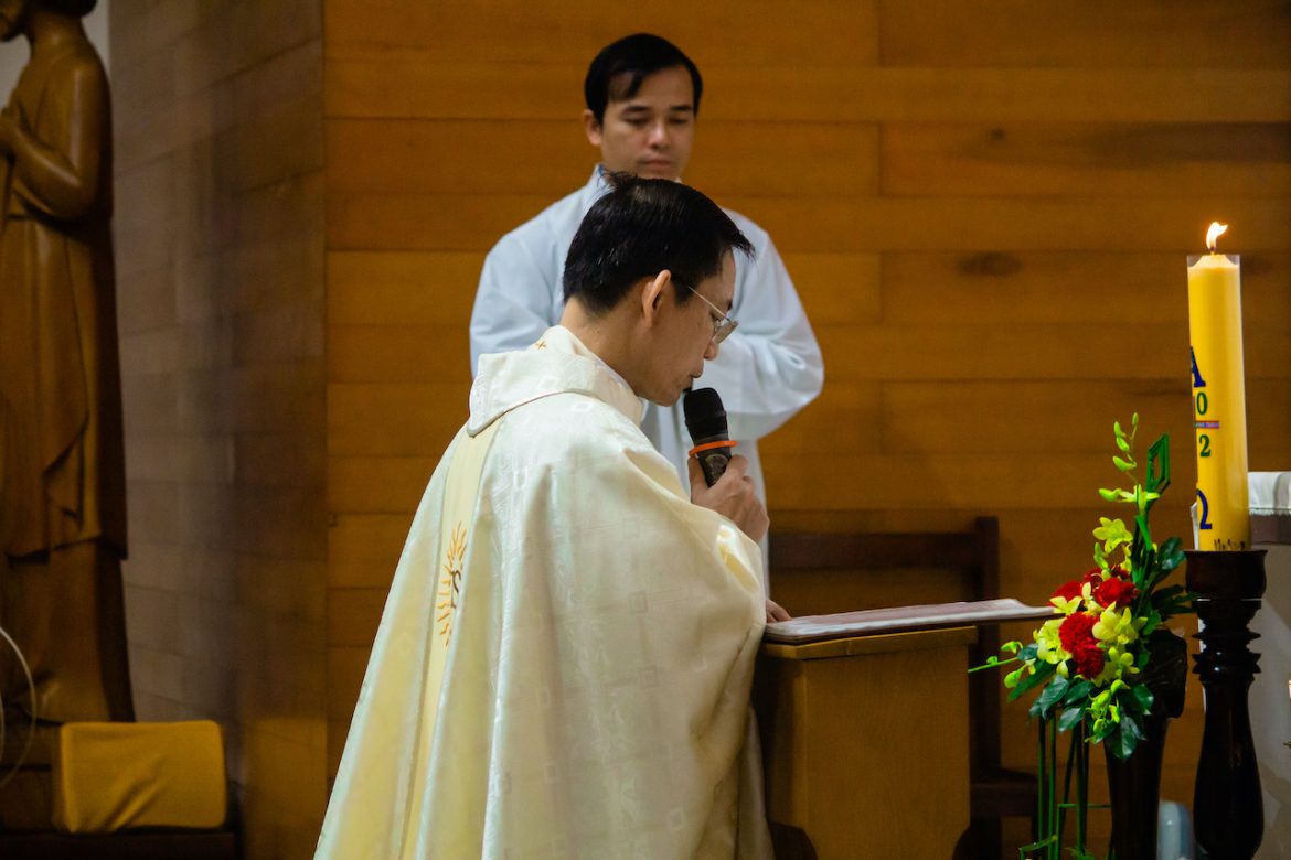 Inauguration of Fr. Joseph Pham Tuan Nghia, SJ as the new Provincial of Vietnamese Jesuits