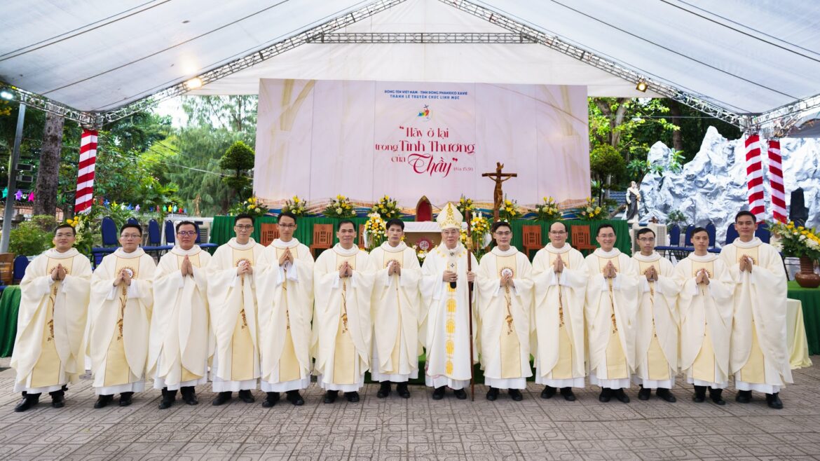 Vietnamese Archbishop to 13 newly ordained Jesuit priests: Be missionary disciples
